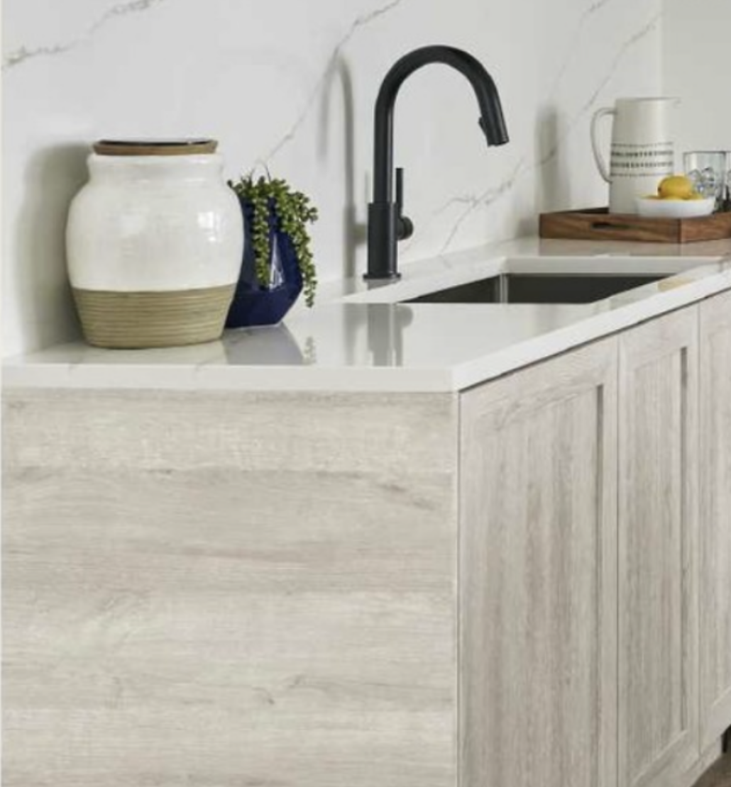 Embracing 2024 S Livable Kitchen Color Trends Front Center   Image 